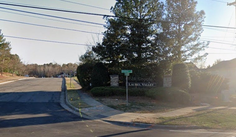 Working House Fire Draws Charlotte Crews To Mason Mill Place