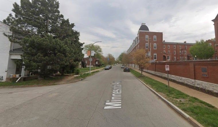 Wounded Teen Walks Into Firehouse After South St. Louis Porch Shooting