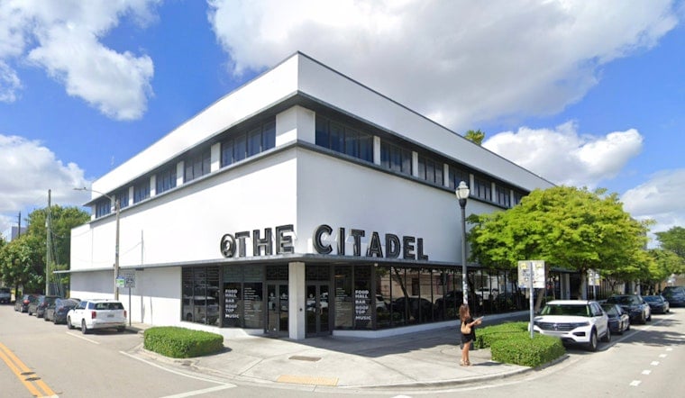 Wrap Man Rolls Into The Citadel With Mediterranean Heat