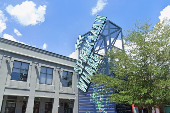 Ziki’s Greek Street Food Joins Sparkman Wharf’s Container Crew
