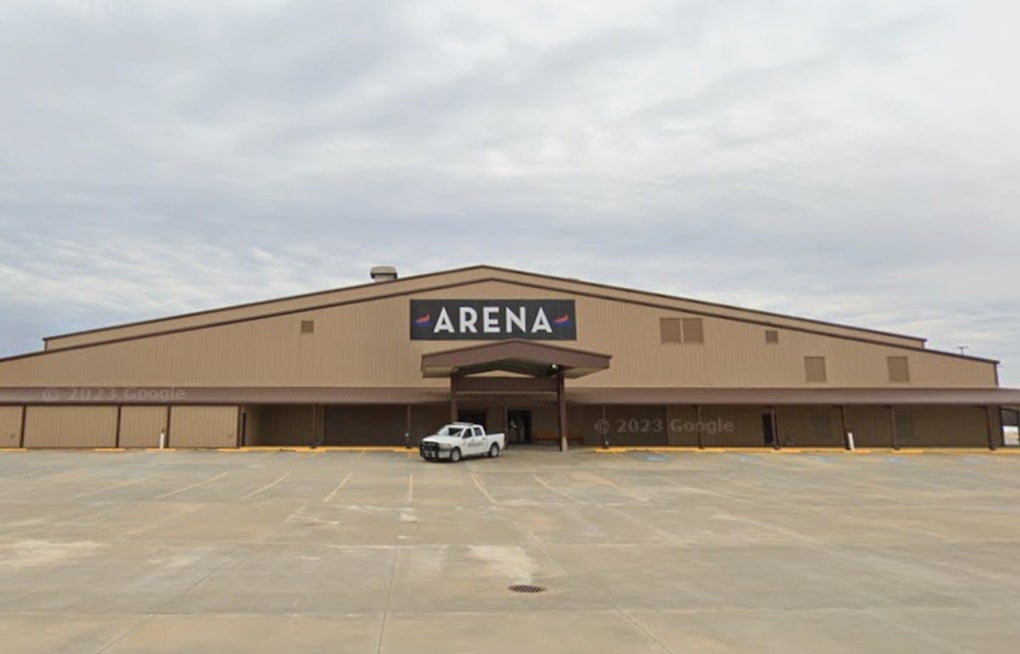 2,400 Shawnee-Area Teachers Fill FireLake Arena for Ninth Annual Pep Rally