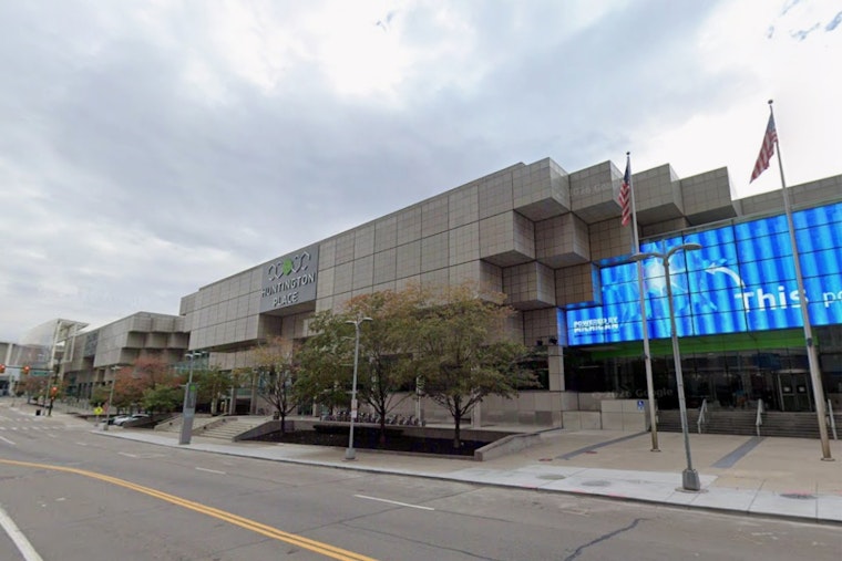 25,000 Muslims Descend on Detroit for ISNA's Labor Day Bridge-Building Convention