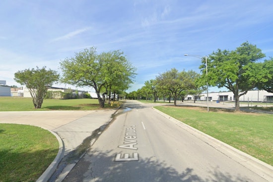 30 Cars Torched in Grand Prairie Blaze, Smoke Seen From I-30 to Six Flags