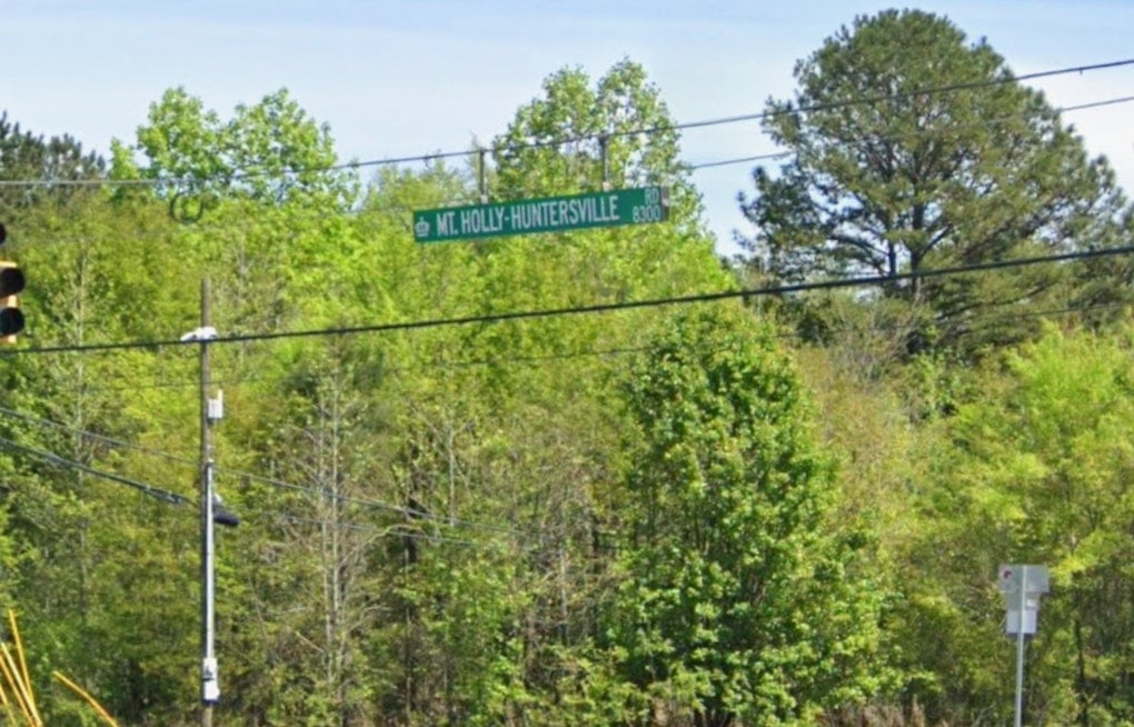 57-Unit Senior Complex Near Northlake Starts Preleasing After $2.25M City Rescue
