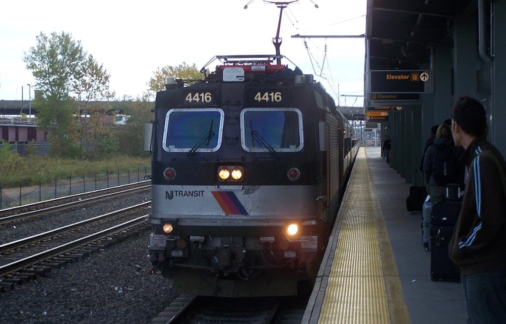 700 Concertgoers Roast in Dead NJ Transit Train Under the Hudson for Two Hours