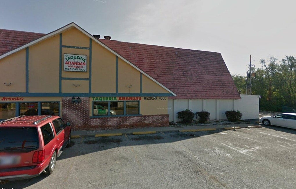 After 26 Years, Taqueria Arandas Closes on State Ave as Papi's Tacos Moves In