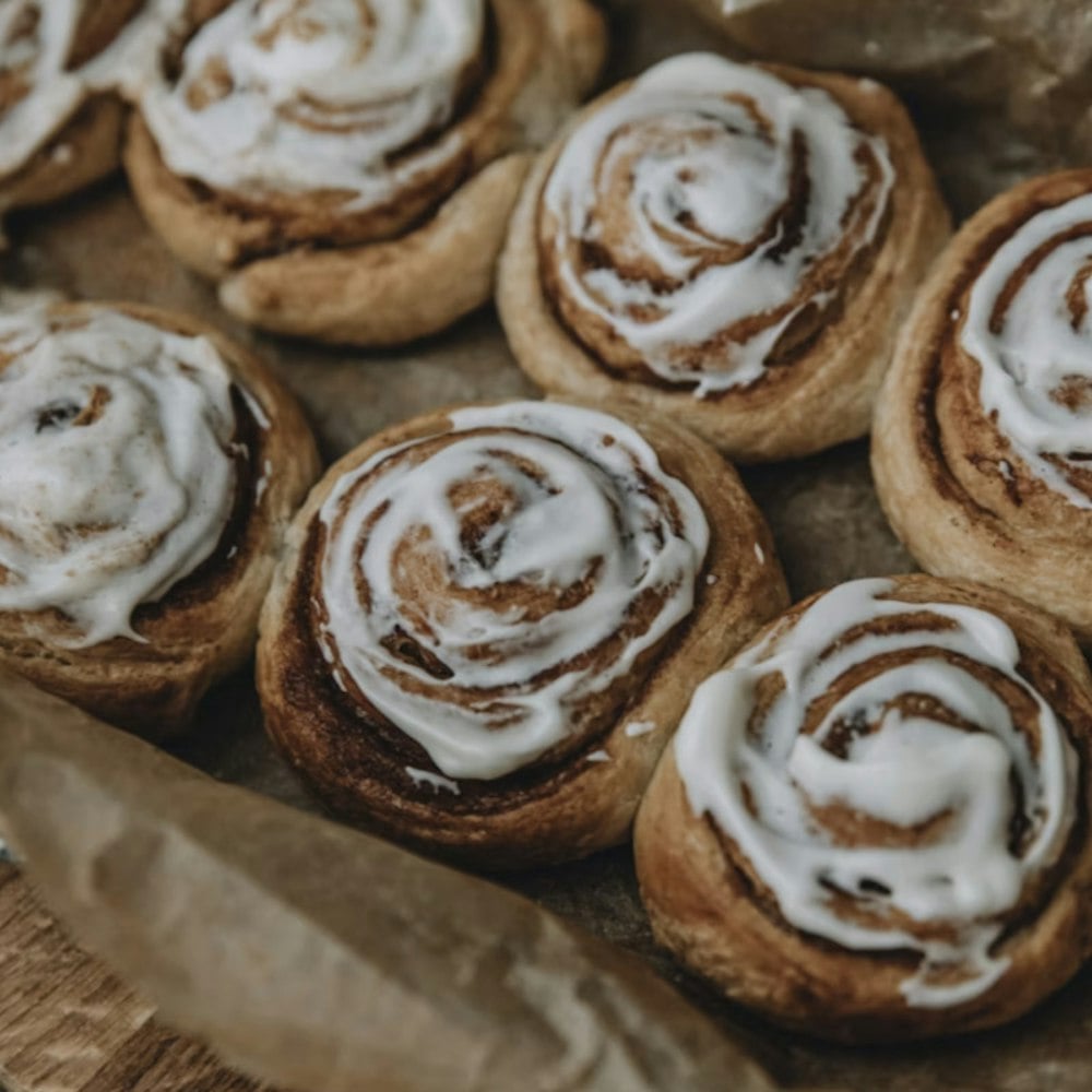 After 3-Hour Lines, Houston’s Viral Cinnamon Roll Queen Lands Missouri City Bakery