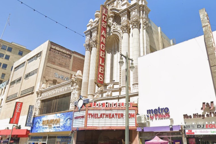 All Three Lord of the Rings Films Return to a 1931 Broadway Movie Palace