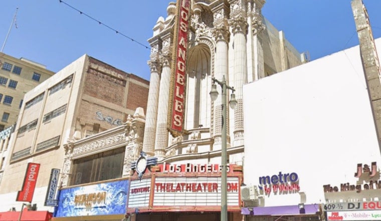 All Three Lord of the Rings Films Return to a 1931 Broadway Movie Palace