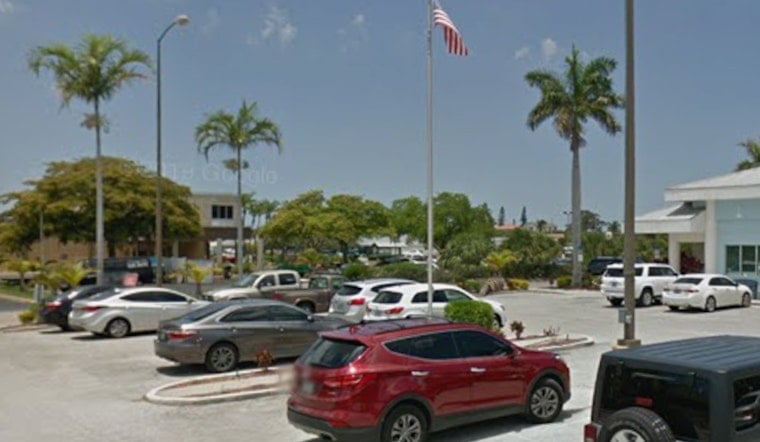 Anna Maria Weighs $4.50-an-Hour Parking as Island Braces for County Squeeze