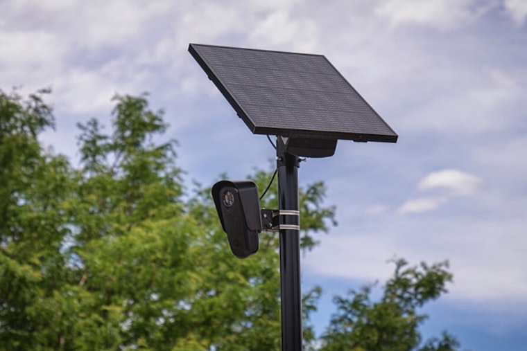 Apex Residents Pack Council Meeting Over Flock Cameras, Federal Data Sharing Fears