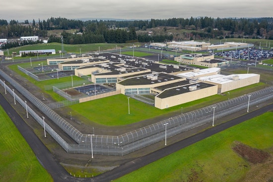 Appeals Court Halts Oregon's Trans Prisoner Housing Order, Fight Isn't Over