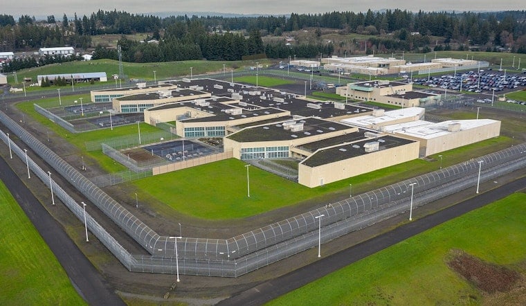 Appeals Court Halts Oregon's Trans Prisoner Housing Order, Fight Isn't Over