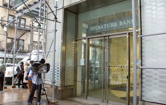 Appeals Court Revives Signature Bank Investor Suit, Rejects FDIC's Claim to Sue