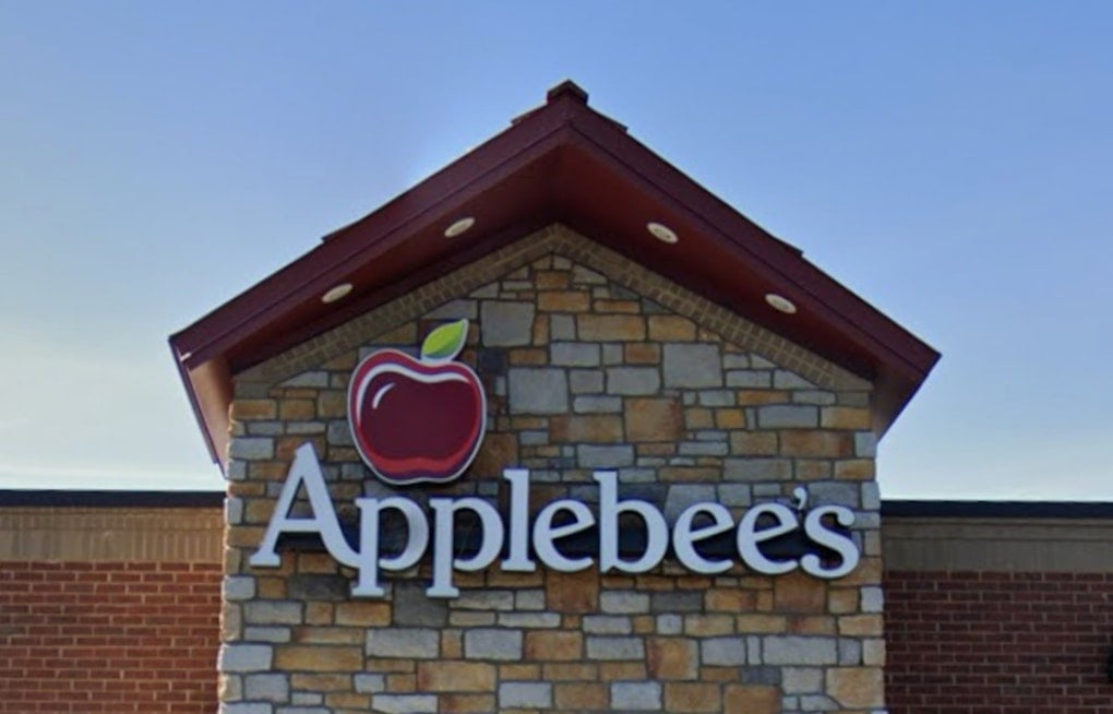 Applebee's Franchisee in Independence Sued Over Employee Data Breach Cover-Up Claims