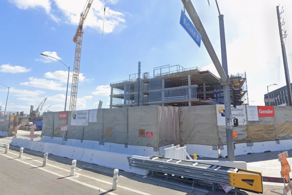 Apple's Giant Culver City HQ Muscles Onto LA's Westside
