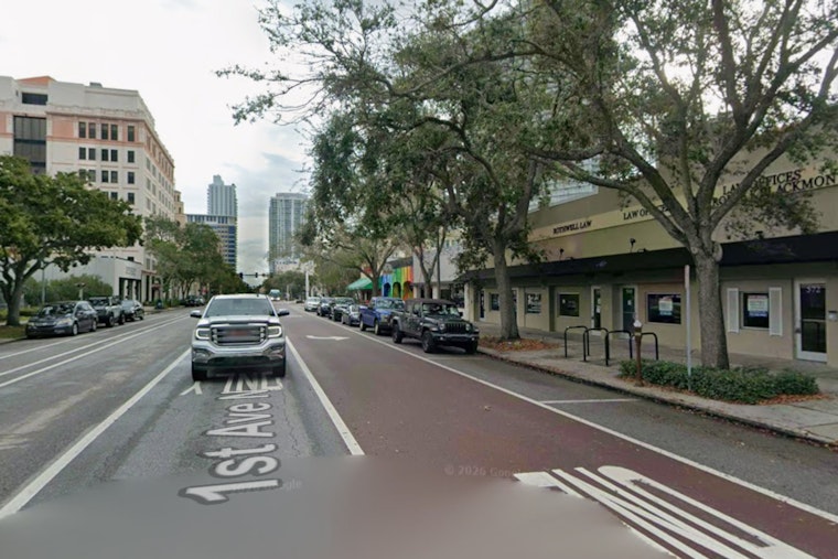 Apt 34 Bar Brings NYC House Party to Downtown St. Petersburg