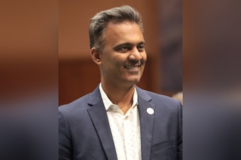 Arizona Police Union Snubs Ex-NFL Kicker Feely, Backs Democrat Shah In CD1
