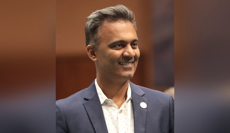 Arizona Police Union Snubs Ex-NFL Kicker Feely, Backs Democrat Shah In CD1