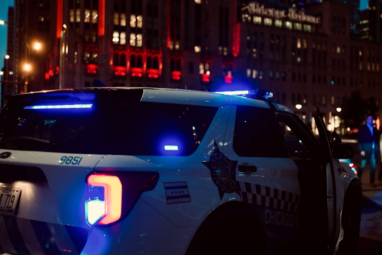 Armed Robbers Force Victims to Unlock Phones in Lake Meadows, Bronzeville Spree