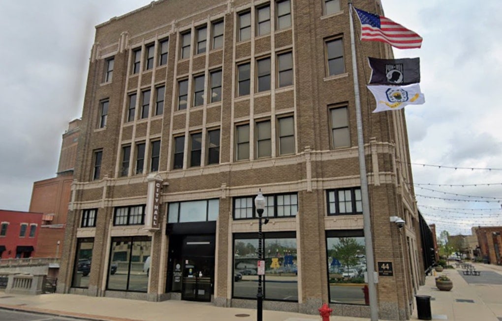 Aurora Weighs 1% Tax On Downtown Businesses To Keep District Funded