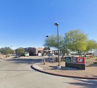 Avondale QuikTrip Fight Between Acquaintances Ends in Fatal Gunfire at the Pumps