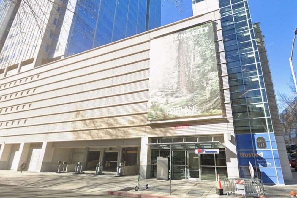 Baker's Brew Cafe Opens on Capitol Mall, Betting on Return-to-Office Crowds