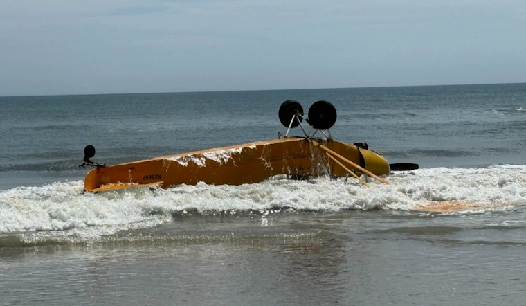 Banner Plane Flips Upside Down Off New Smyrna Beach, Pilot Escapes Unhurt