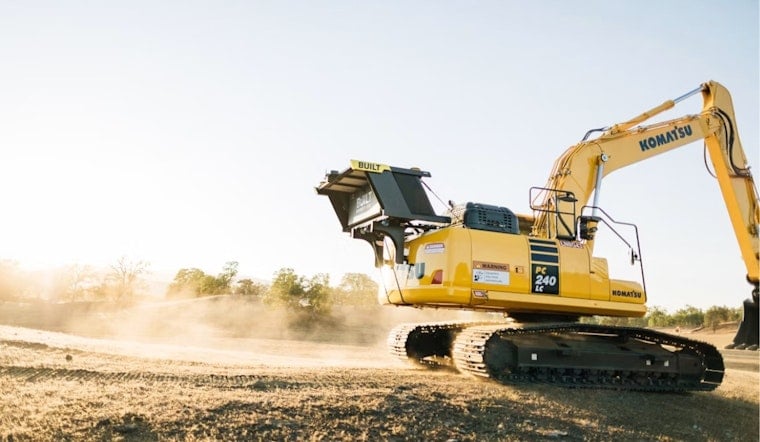 Barberton Crew Pulls Kitten From Excavator, Komatsu Sends Her a Tiny Hard Hat