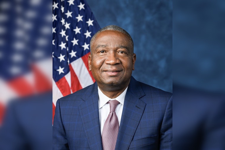 Baton Rouge-Anchored 6th District Race Wide Open as Fields Exits, GOP Field Splits
