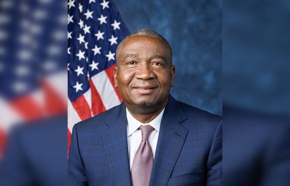 Baton Rouge-Anchored 6th District Race Wide Open as Fields Exits, GOP Field Splits