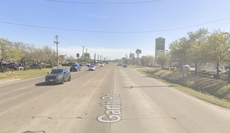 Baytown Motorcyclist Dies in Garth Road Crash, Street Shut for Hours