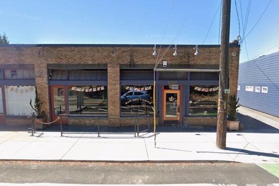 Beacon Hill's Bar del Corso Turns 15, Still Cooking Pizza in 90 Seconds Flat