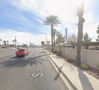 Bearded Vegas Man Sought In South Jones Robbery Attempt