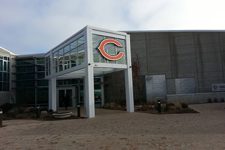 Bears Team Up With Peanuts for Preseason Opener, Snoopy Swag Included