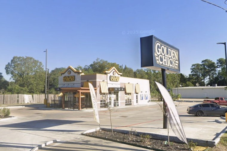 Beaumont Teen, 19, Shot Outside Golden Chick, Begs Staff to Check If He'd Been Hit