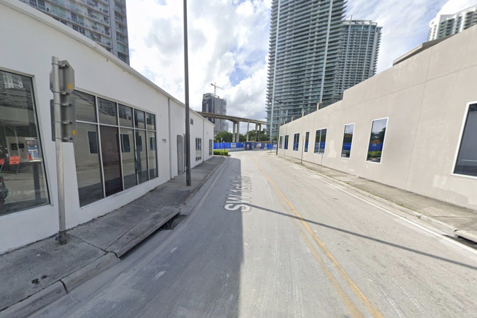 Belgian-Backed Duo Scores $50M Brickell Riverfront Site For $650M Tower