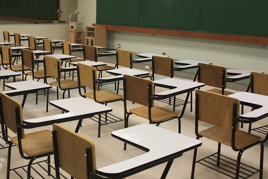 Bipartisan Push Would Slash Student Loan Rates to 2% Before Midterms
