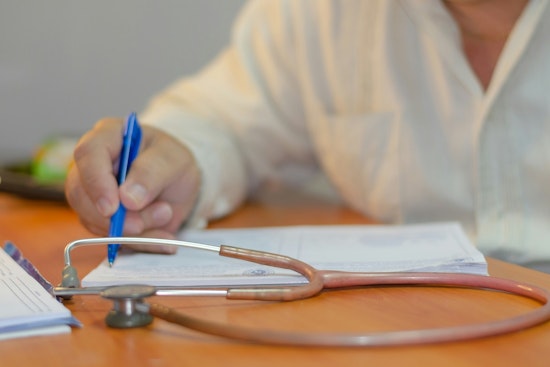 Blind Philly Doctor, 76, Recalls Beating Nine Rejections to Become a Physician