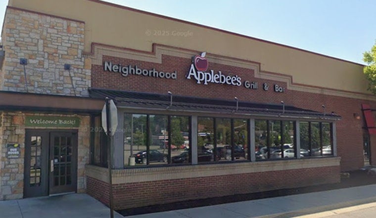Bloomington Man, 19, Charged After Applebee's Bomb Threat Over Slow Food