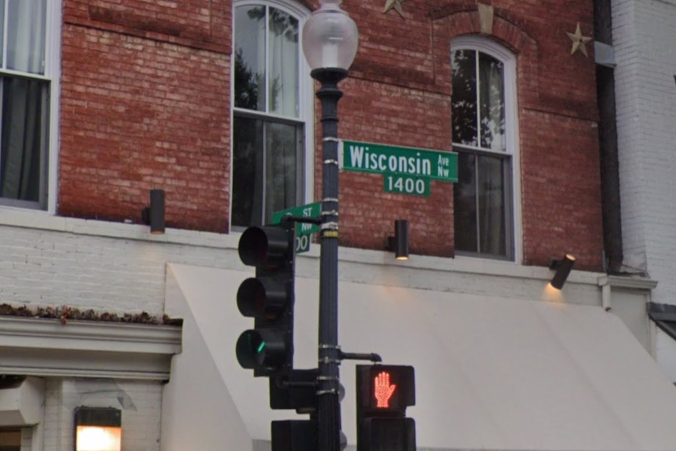 Bombas Opens First D.C. Store in Georgetown With Free Crab Socks