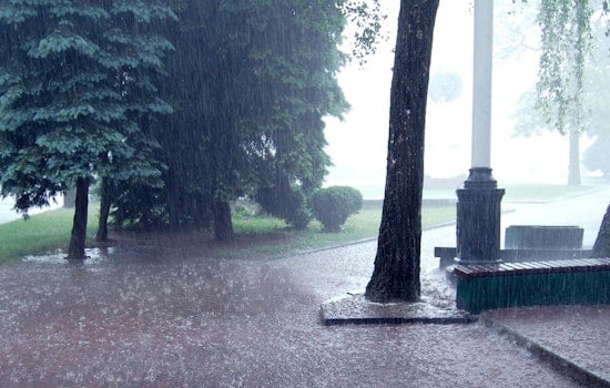 Boom Town: Seattle Saturday Plans Soaked as Thunderstorms Crash Puget Sound