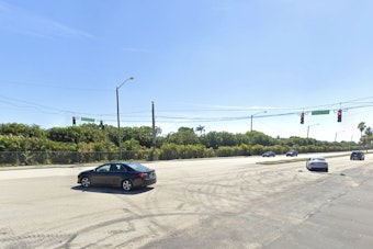 Boynton Beach Pedestrian Critical After Pipers Glen Crash Snarls Rush Hour