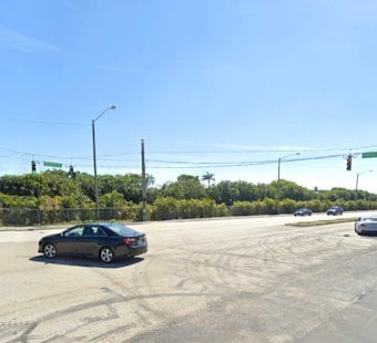 Boynton Beach Pedestrian Critical After Pipers Glen Crash Snarls Rush Hour