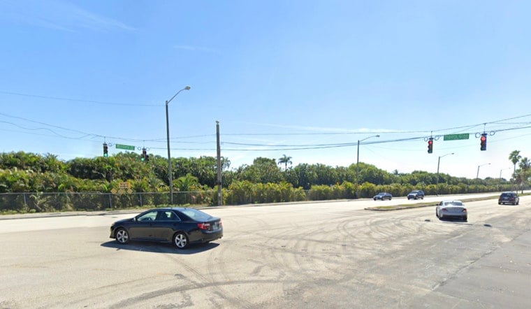 Boynton Beach Pedestrian Critical After Pipers Glen Crash Snarls Rush Hour
