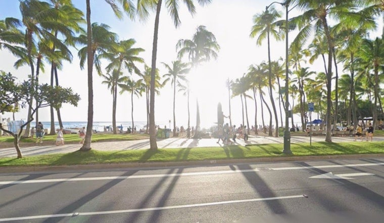 Breezy Trades, Choppy Seas As Spotty Showers Hit Honolulu Sunday