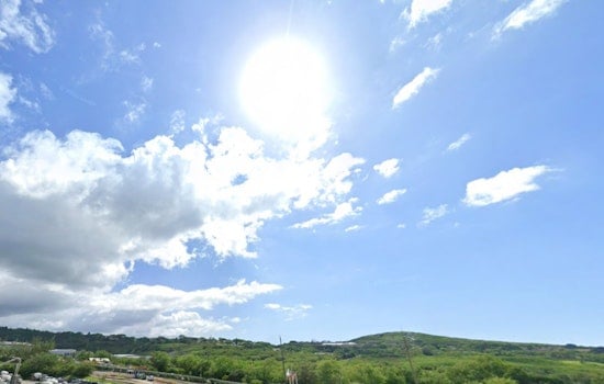 Breezy Trades, Choppy Shores as Honolulu Kicks Off August With Clouds and Showers