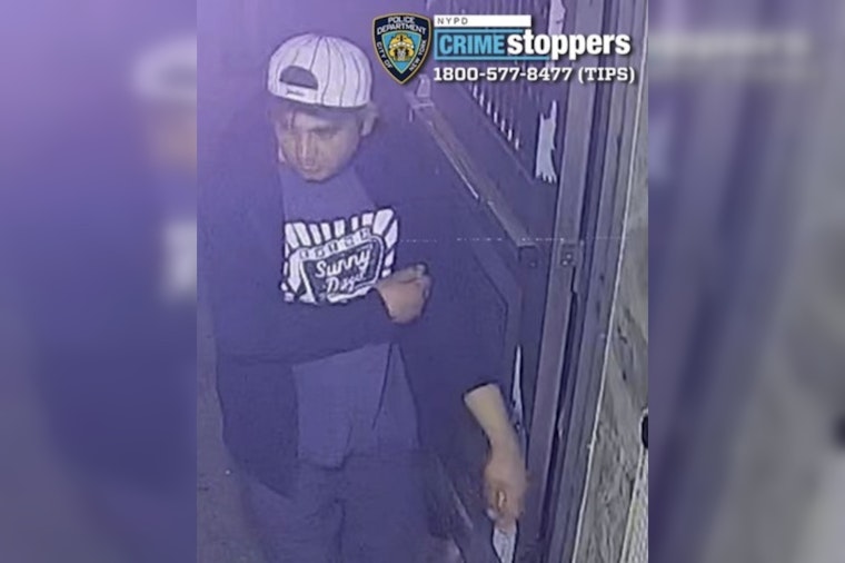 Brooklyn Mosque Burglary Suspect Sought After Phone, Wallet Theft