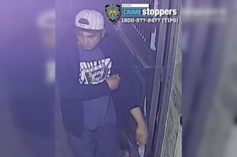 Brooklyn Mosque Burglary Suspect Sought After Phone, Wallet Theft