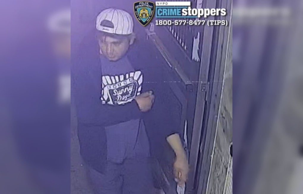 Brooklyn Mosque Burglary Suspect Sought After Phone, Wallet Theft